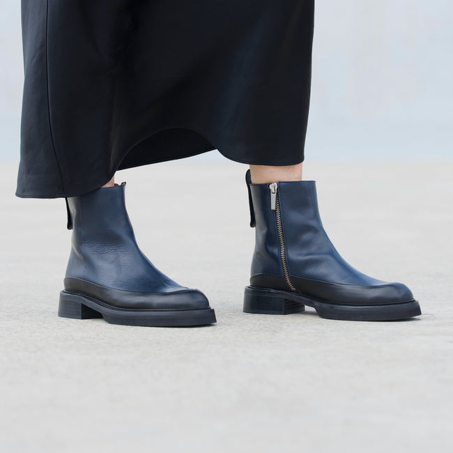 Muswell Zip Ankle Boot - Navy/Black