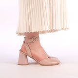 Hazel - Pale Pink