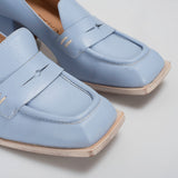 Chandler - Blue